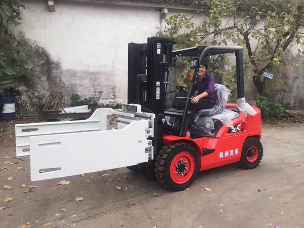 叉車使用前需要檢查什么？