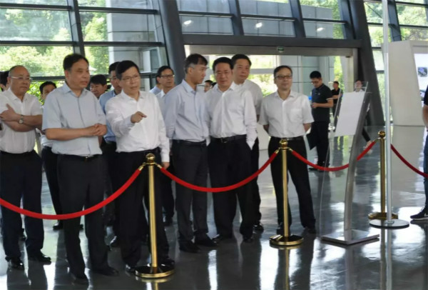 為什么說杭叉是個偉大的企業(yè)？杭州市市長也來走訪調(diào)研！